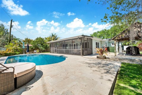 Villa ou maison à vendre à Miami, Floride: 4 chambres, 177.72 m2 № 2063046 - photo 21