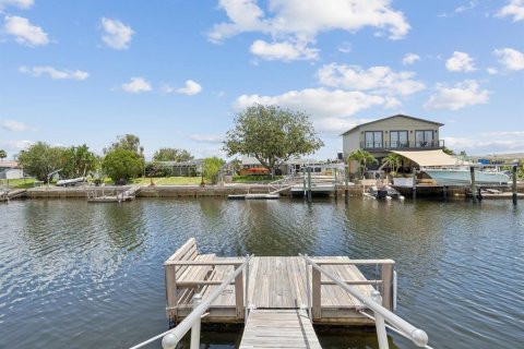 Casa en venta en New Port Richey, Florida, 2 dormitorios, 158.86 m2 № 1836879 - foto 21