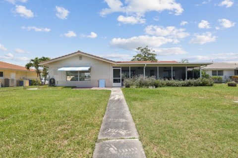 Casa en venta en New Port Richey, Florida, 2 dormitorios, 158.86 m2 № 1836879 - foto 24