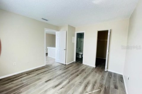 Condominio en alquiler en Tampa, Florida, 1 dormitorio, 48.77 m2 № 1912048 - foto 6