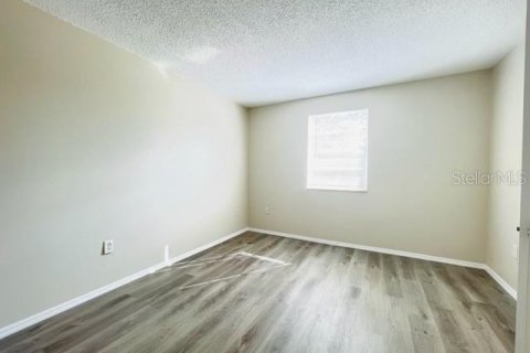 Condominio en alquiler en Tampa, Florida, 1 dormitorio, 48.77 m2 № 1912048 - foto 8