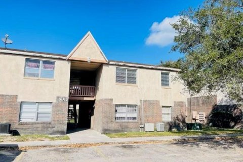 Condominio en alquiler en Tampa, Florida, 1 dormitorio, 48.77 m2 № 1912048 - foto 13