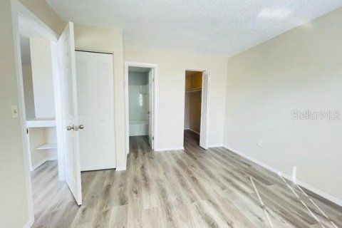 Condominio en alquiler en Tampa, Florida, 1 dormitorio, 48.77 m2 № 1912048 - foto 7