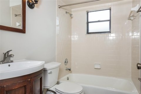 Casa en alquiler en Sarasota, Florida, 3 dormitorios, 115.94 m2 № 1802426 - foto 13