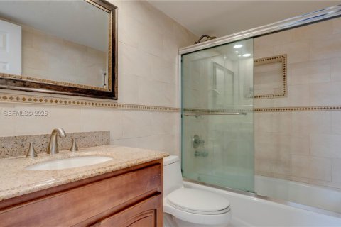 Copropriété à louer à Miami, Floride: 2 chambres, 94.2 m2 № 2029730 - photo 25