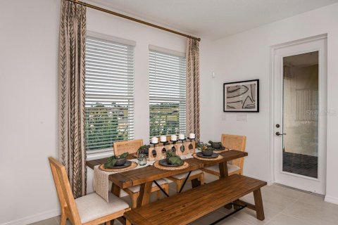 Villa ou maison à vendre à Winter Garden, Floride: 4 chambres, 226.77 m2 № 2105732 - photo 7