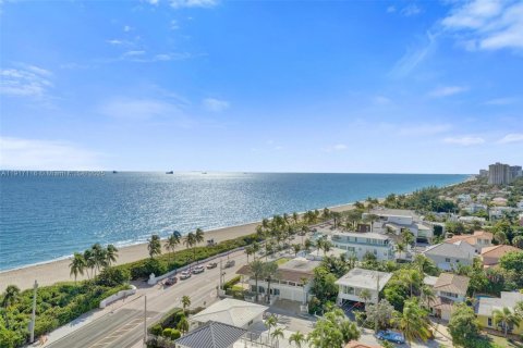 Купить кондоминиум в Форт-Лодердейл, Флорида 2 спальни, 139.35м2, № 1972904 - фото 28