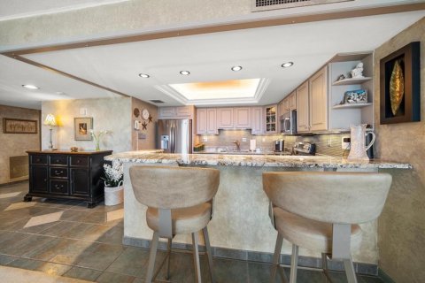 Copropriété à vendre à Treasure Island, Floride: 2 chambres, 111.48 m2 № 1542386 - photo 11