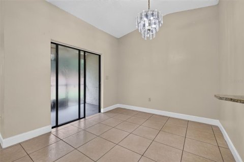 House in Kissimmee, Florida 3 bedrooms, 237.83 sq.m. № 2277186 - photo 19