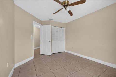 House in Kissimmee, Florida 3 bedrooms, 237.83 sq.m. № 2277186 - photo 23
