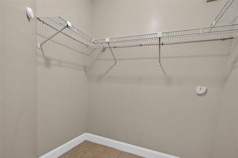 House in Kissimmee, Florida 3 bedrooms, 237.83 sq.m. № 2277186 - photo 27
