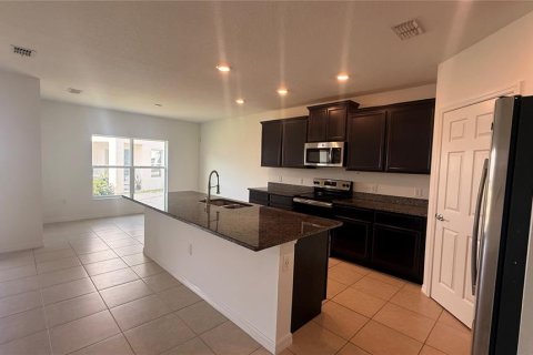 Touwnhouse à louer à Kissimmee, Floride: 3 chambres, 189.8 m2 № 2381156 - photo 5