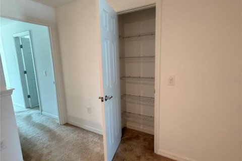 Touwnhouse à louer à Kissimmee, Floride: 3 chambres, 189.8 m2 № 2381156 - photo 24