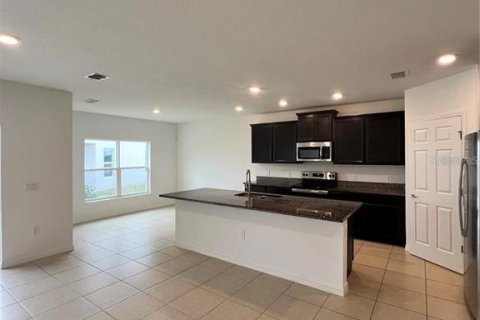 Touwnhouse à louer à Kissimmee, Floride: 3 chambres, 189.8 m2 № 2381156 - photo 16