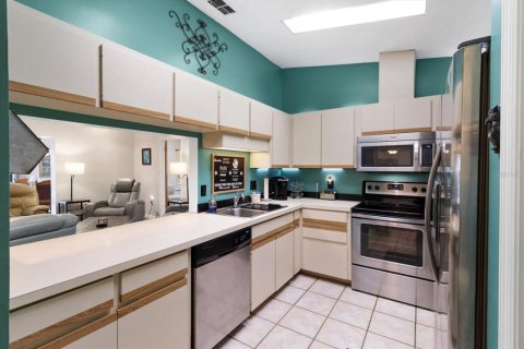 House in Crystal River, Florida 3 bedrooms, 152.27 sq.m. № 1741061 - photo 9