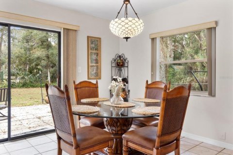 House in Crystal River, Florida 3 bedrooms, 152.27 sq.m. № 1741061 - photo 19