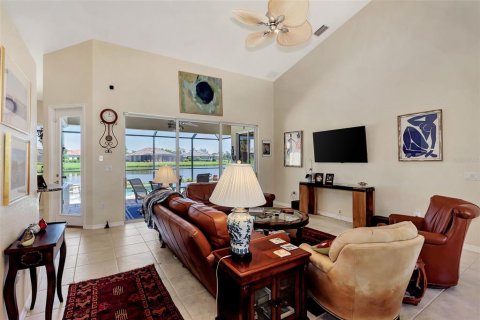 Casa en venta en North Port, Florida, 3 dormitorios, 190.64 m2 № 1565759 - foto 15