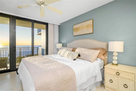 Купить кондоминиум в Марко-Айленд, Флорида 3 комнаты, 81.38м2, № 1628653 - фото 20