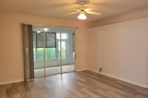 Casa en venta en Clermont, Florida, 2 dormitorios, 175.77 m2 № 1903795 - foto 10