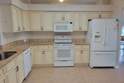 Casa en venta en Clermont, Florida, 2 dormitorios, 175.77 m2 № 1903795 - foto 9