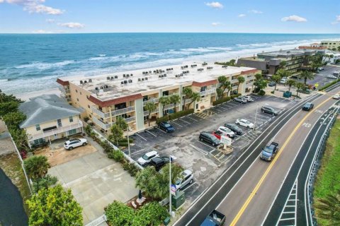 Condominio en venta en Indian Rocks Beach, Florida, 1 dormitorio, 66.33 m2 № 2108122 - foto 4