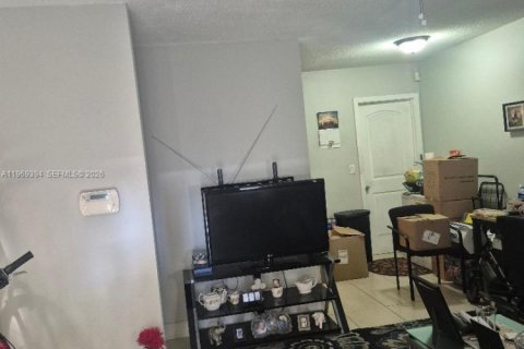 Immobilier commercial à vendre à Pompano Beach, Floride: 200.76 m2 № 2289466 - photo 14