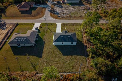 Villa ou maison à vendre à Lehigh Acres, Floride: 3 chambres № 2008180 - photo 22