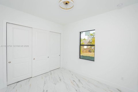 Villa ou maison à vendre à Lehigh Acres, Floride: 3 chambres № 2008180 - photo 8