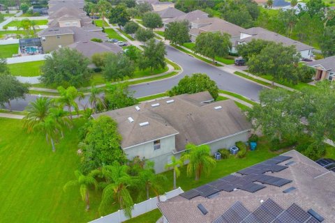 House in Winter Garden, Florida 4 bedrooms, 245.26 sq.m. № 1825351 - photo 11
