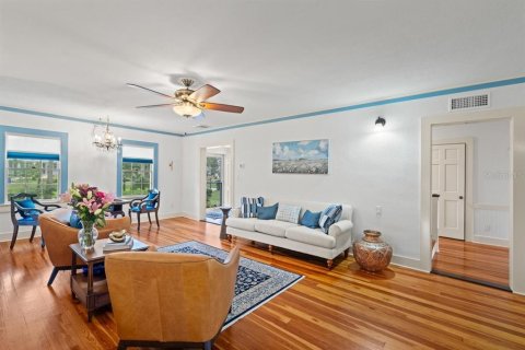 Villa ou maison à vendre à Ormond Beach, Floride: 5 chambres, 459.68 m2 № 2122516 - photo 19