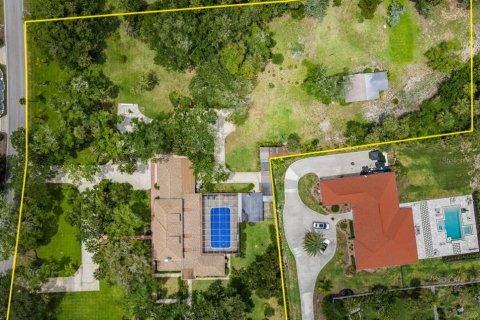 Villa ou maison à vendre à Ormond Beach, Floride: 5 chambres, 459.68 m2 № 2122516 - photo 4