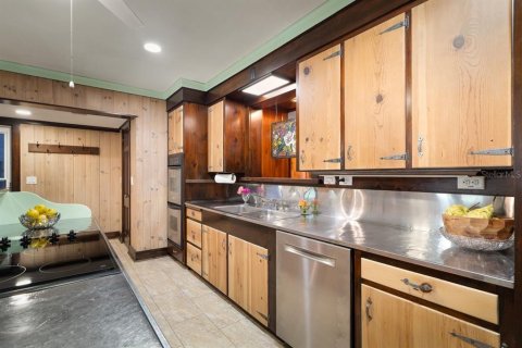 Villa ou maison à vendre à Ormond Beach, Floride: 5 chambres, 459.68 m2 № 2122516 - photo 10