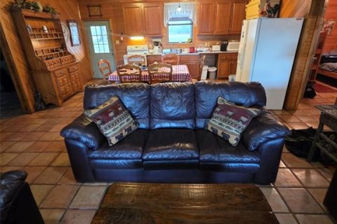 House in Perry, Florida 3 bedrooms, 111.48 sq.m. № 2238687 - photo 6
