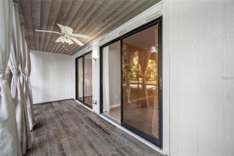 Condo in Palm Harbor, Florida, 1 bedroom  № 2096310 - photo 10