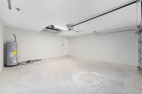 Купить виллу или дом в Оклаваха, Флорида 5 комнат, 128.21м2, № 1735127 - фото 4
