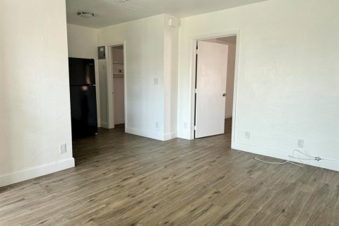 Appartement à louer à Hollywood, Floride: 1 chambre, 56.76 m2 № 2285826 - photo 3