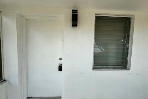 Appartement à louer à Hollywood, Floride: 1 chambre, 56.76 m2 № 2285826 - photo 13