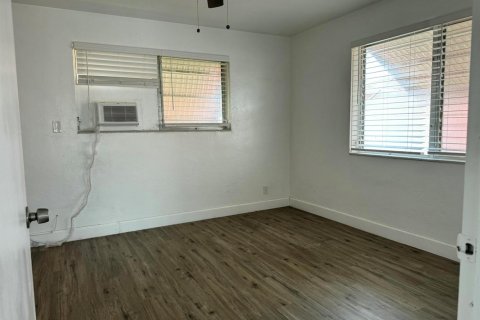 Appartement à louer à Hollywood, Floride: 1 chambre, 56.76 m2 № 2285826 - photo 6