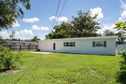 Villa ou maison à vendre à Saint Petersburg, Floride: 3 chambres, 102.19 m2 № 2290741 - photo 24