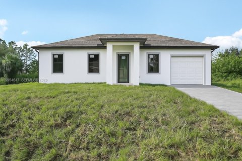 Casa en venta en Lehigh Acres, Florida, 3 dormitorios, 98.01 m2 № 2009013 - foto 2