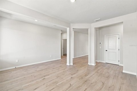 Villa ou maison à vendre à Plant City, Floride: 4 chambres, 244.8 m2 № 2208938 - photo 15