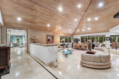 Villa ou maison à vendre à Boynton Beach, Floride: 4 chambres, 438.22 m2 № 2402152 - photo 14