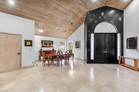 Villa ou maison à vendre à Boynton Beach, Floride: 4 chambres, 438.22 m2 № 2402152 - photo 12
