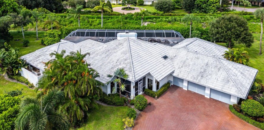 Villa ou maison à Boynton Beach, Floride 4 chambres, 438.22 m2 № 2402152