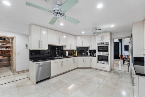Villa ou maison à vendre à Boynton Beach, Floride: 4 chambres, 438.22 m2 № 2402152 - photo 23