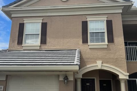 Condominio en alquiler en Orlando, Florida, 3 dormitorios, 138.52 m2 № 1912047 - foto 1