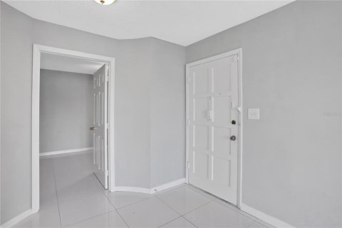 Condominio en venta en Altamonte Springs, Florida, 2 dormitorios, 116.31 m2 № 2106655 - foto 14