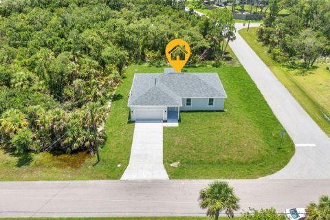 House in Port Charlotte, Florida 3 bedrooms, 154.59 sq.m. № 1847231 - photo 3