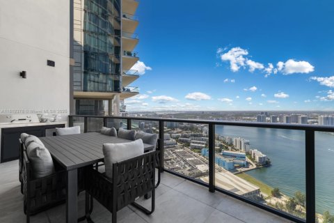 Copropriété à louer à Sunny Isles Beach, Floride: 3 chambres, 290.78 m2 № 1762464 - photo 28