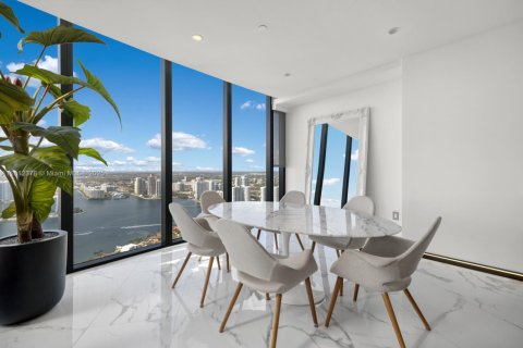 Copropriété à louer à Sunny Isles Beach, Floride: 3 chambres, 290.78 m2 № 1762464 - photo 11